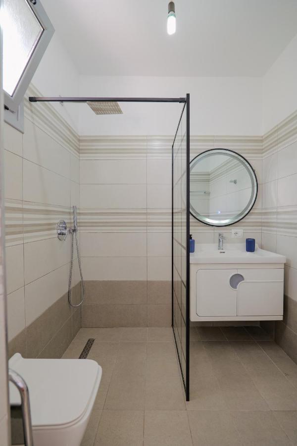 Violeta apartments white 2 bedrooms Ksamil Buitenkant foto