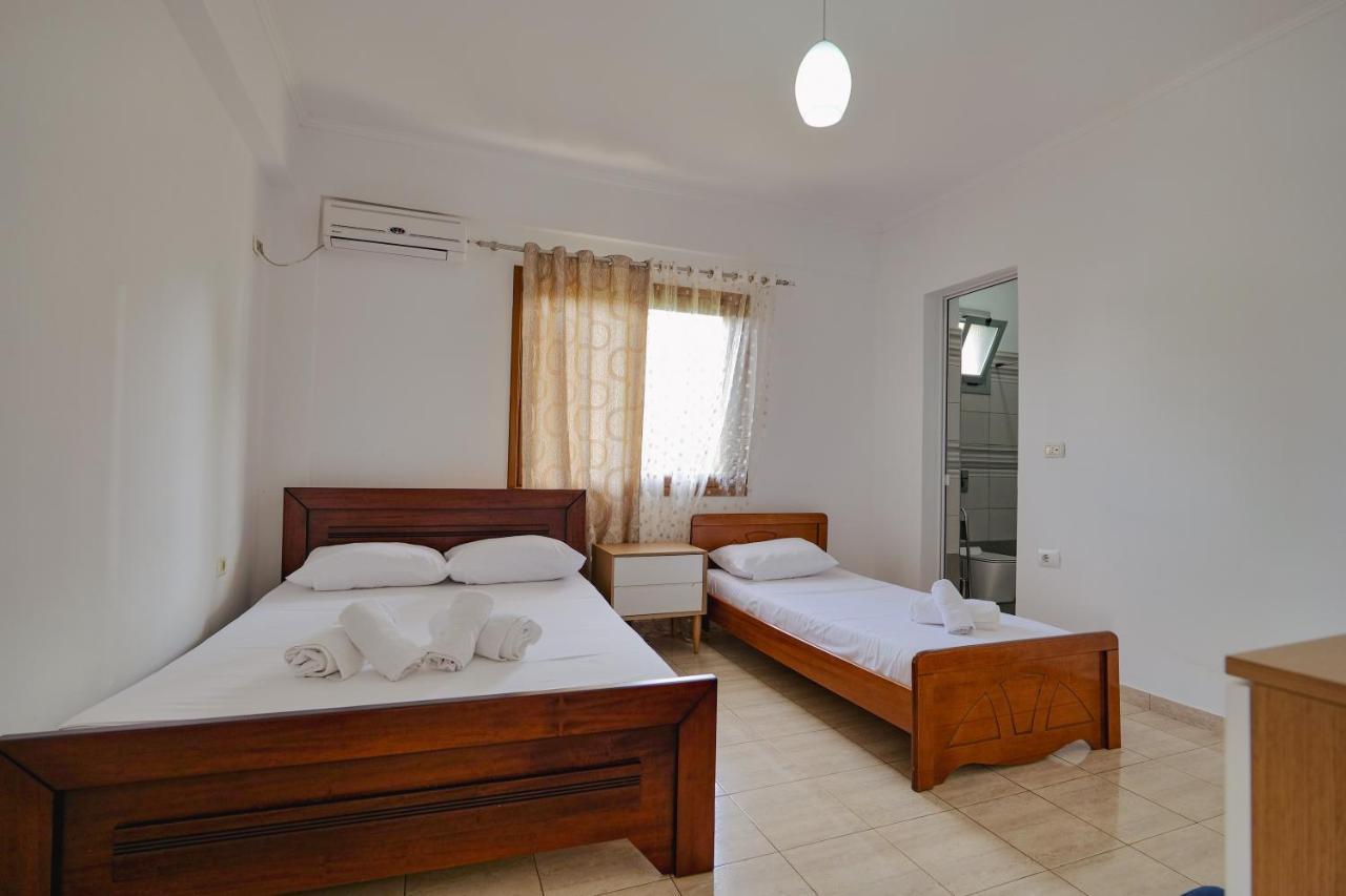 Violeta apartments white 2 bedrooms Ksamil Buitenkant foto