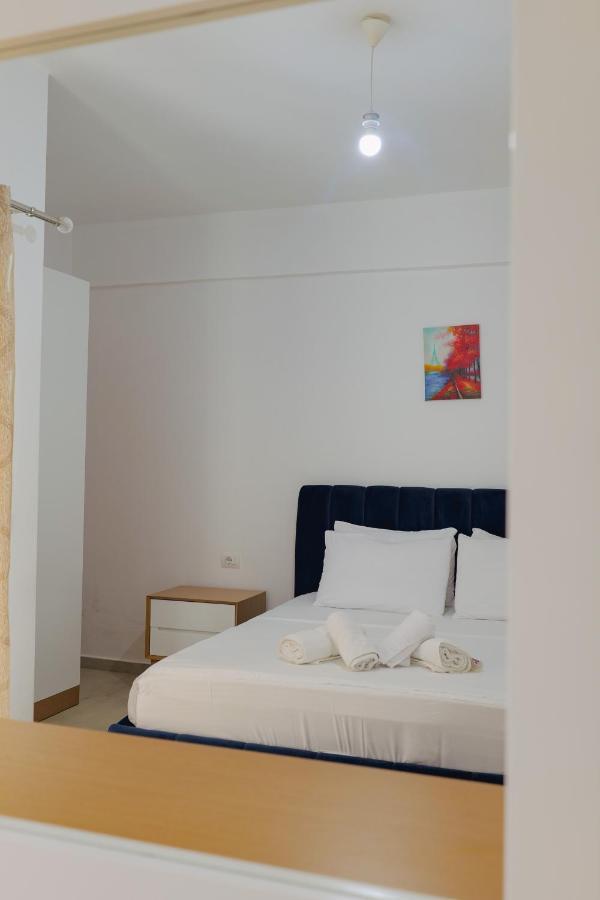 Violeta apartments white 2 bedrooms Ksamil Buitenkant foto