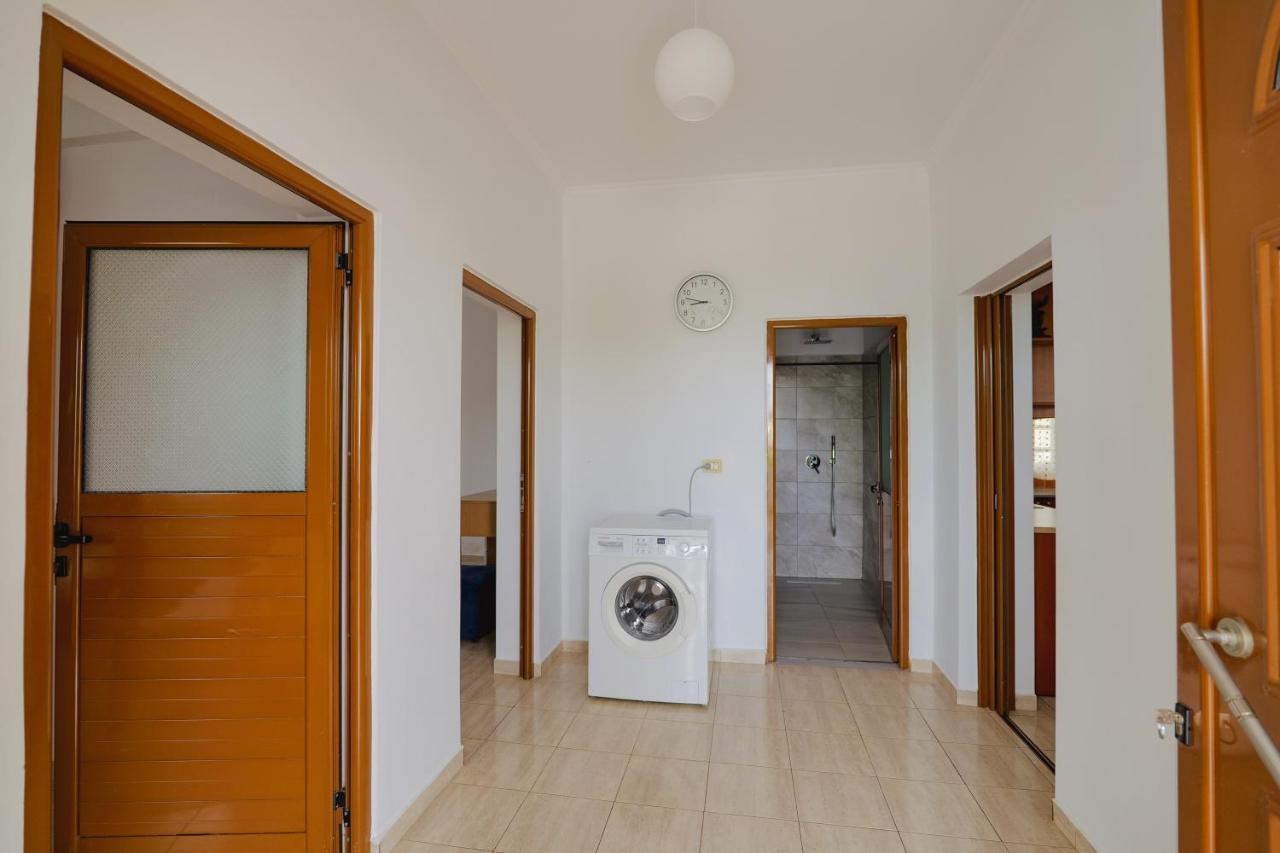 Violeta apartments white 2 bedrooms Ksamil Buitenkant foto