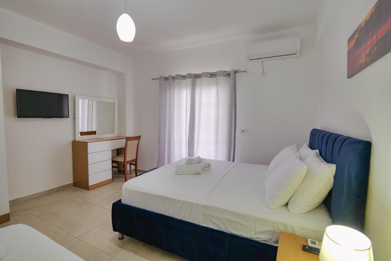 Violeta apartments white 2 bedrooms Ksamil Buitenkant foto