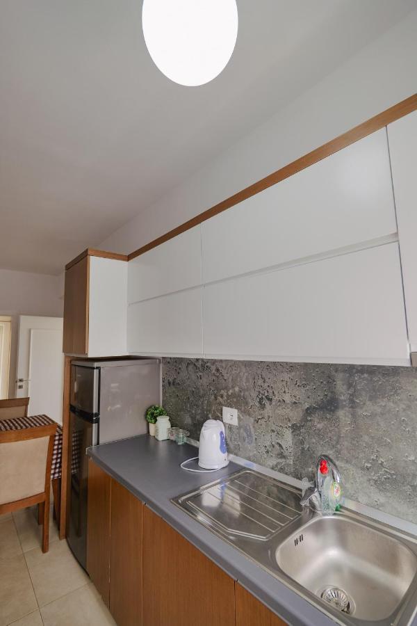 Violeta apartments white 2 bedrooms Ksamil Buitenkant foto