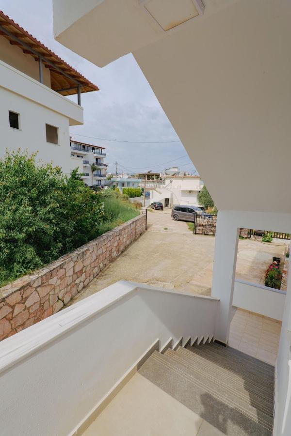 Violeta apartments white 2 bedrooms Ksamil Buitenkant foto