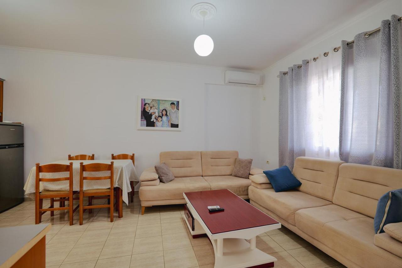 Violeta apartments white 2 bedrooms Ksamil Buitenkant foto