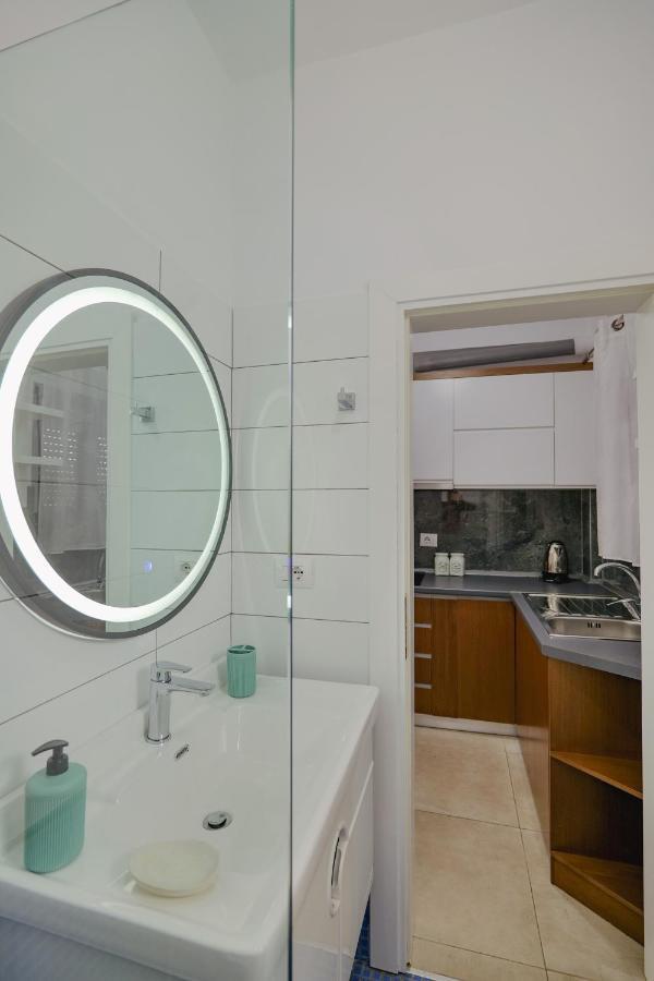 Violeta apartments white 2 bedrooms Ksamil Buitenkant foto